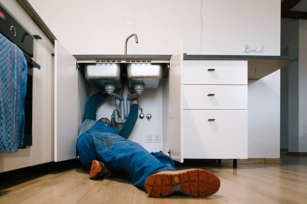Professional Drain Cleaning technician working in Mulberry, IN